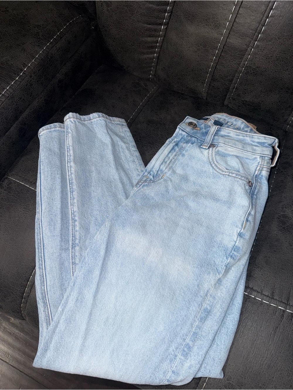 American Eagle Outfitters Light Wash High-Rise Jeans